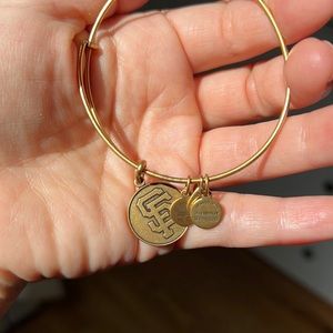 Alex and Ani SF giants bracelet